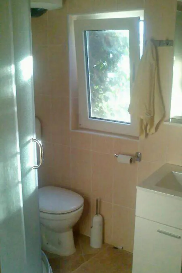 Seaside Secluded Apartments Cove Dragnjevica - Telascica, Dugi Otok - 8140 Sali